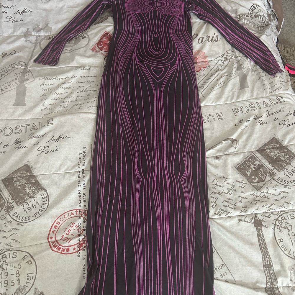 Elegant Black and Pink Striped Dress